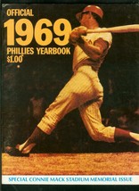 Philadelphia Phillies Team YEARBOOK-1969-BASEBALL--MLB Vf - £154.89 GBP