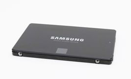 Samsung 870 EVO 4TB 2.5" SATA III Internal SSD MZ-77E4T0B/AM image 4