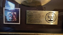 OAK RIDGE BOYS - &quot;THE OAK RIDGE BOYS GREATEST HITS&quot; RIAA GOLD RECORD AWARD! - $500.00