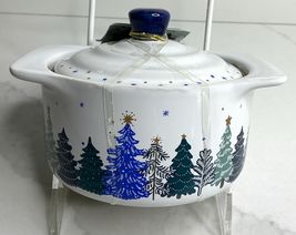CIROS the BAKEHOUSE~Mini  Casserole Dish With Lid Christmas Theme New - $24.70