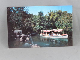 Vintage Postcard - Elephant Bathing Pool Disneyland - Walt Disney Productions - £12.06 GBP