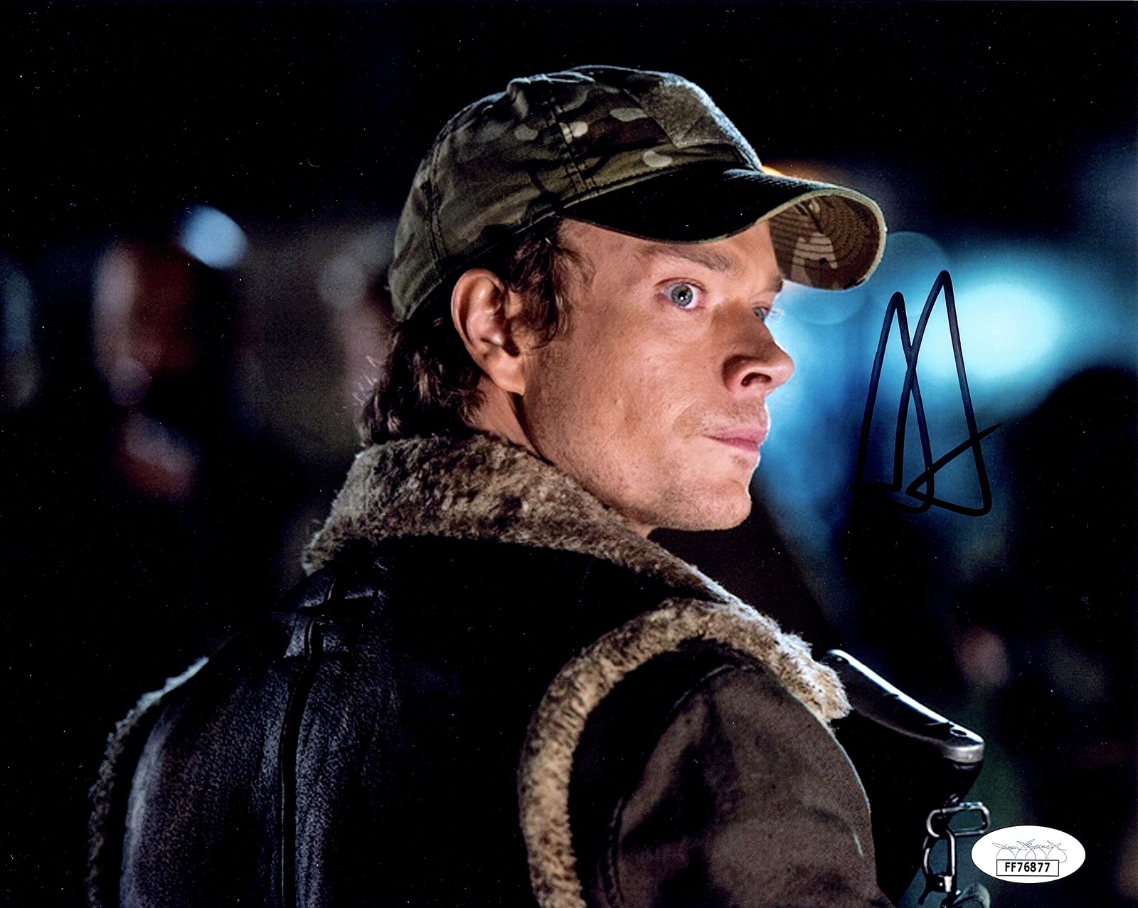 Primary image for ALFIE ALLEN Autograph Hand SIGNED 8x10 THE PREDATOR PHOTO LYNCH JSA CERTIFIED