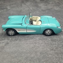 Rare Bburago 1957 Chevrolet Corvette Roadster Cascade Green 1:18 Loose No Box  - $16.82