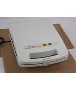 Toastmaster Electric Belgian Waffle Maker Baker Iron Family Size Model T... - $34.99