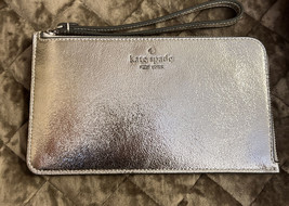 Kate Spade Lucy METALLIC  SILVER Medium L Zip Wristlet Leather KE635 New... - £55.22 GBP