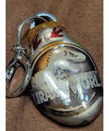 &quot;JURASSIC WORLD&quot; Hudson rvr Dinosaur keyfob/chn.C.2024. - $378.57 MXN