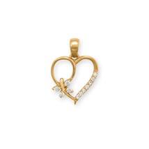 Women&#39;s Girls 14k Yellow Gold Plated Cubic Zirconia Heart With Butterfly Pendant - £49.20 GBP