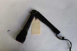 2007-2011 BMW E90 FRONT RIGHT PASSENGER SEAT BELT BUCKLE K7390 image 6