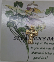 Celtic Cross Irish Ireland vintage carded tack pin St Patrick&#39;s day Good... - £9.51 GBP