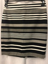 Banana Republic Women&#39;s Skirt Black, White &amp; Gray Striped Size 0 P - £19.73 GBP