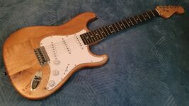 Partscaster Stratocaster SSS 2023 - Natural - $249.99