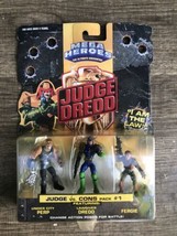 Mattel - Mega Heroes - Judge Dredd vs Cons Pack #1 - New on Card - 1995 - $11.88