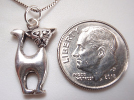 Bemused Looking Cat Necklace 925 Sterling Silver Corona Sun Jewelry kitten meow - £16.27 GBP