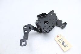 06-15 MAZDA MX-5 MIATA NC HARD TOP ROOF LEFT DRIVER HINGE BRACKET GEAR E3865 image 9