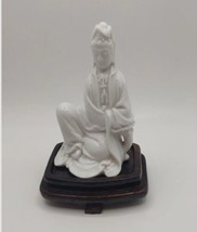 VTG  Blanc De Chine statue Kwan Yin Porcelain On Wood Display Stnd  ( RE... - £117.24 GBP