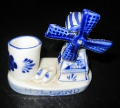 Ceramic DUTCH HOLLAND Windmill Wooden Shoes Collectable Display Souvenir - $189.87 MXN