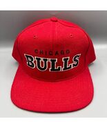 Vintage Chicago Bulls Hat Men Red Green Starter Snap Back Cap Wool - $4,198.60 MXN