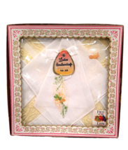 VTG Fruit of the Loom White Yellow Lace Ladies Hankies Handkerchiefs Boxed Set - £6.78 GBP