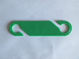 12 Pack-New Green 4 inch ECO Plastic Multi-use Face Mask Hook Ear Clip Savers - £7.59 GBP+