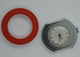 Vtg 1974  Mid-Century Modernist TIMEX Rare watch with Plastic Ring Band holder - £54.47 GBP