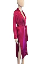 Lulus Robe Women&#39;s Small Pink Satin Full Length Long Sleeve Pockets Barbiecore - £14.46 GBP