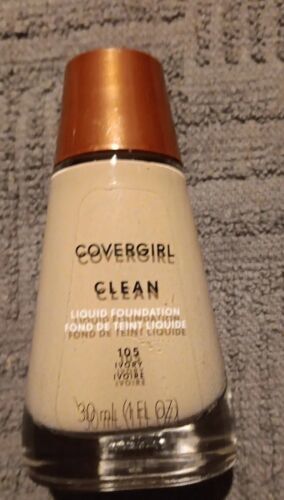 Primary image for CoverGirl Clean Liquid Foundation 105 Ivory 1 fl oz For Normal Skin  (MK10)