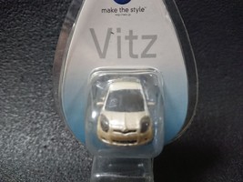 TOYOTA Vitz  Yaris LED Light Keychain Light Beige pearl mica Model Car Japan - £17.37 GBP