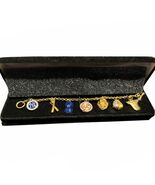 NY Yankees Bracelet by Danbury Mint 24K GOLD PLATED with 7 Charms Boxed - $1,752.89 MXN