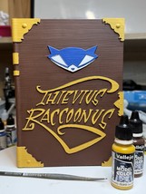 Handmade Resin Book Tribute – Thievius Raccoonus Style – 12 cm - €82,30 EUR