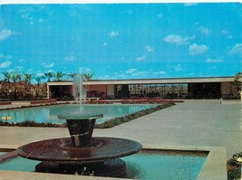 Mesa Mormon Temple Reflecting Pool Patio Gardens Unused Chrome Postcard AZ Q194 - $5.94