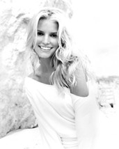 Jessica Simpson 16x20 Canvas Giclee - £55.22 GBP