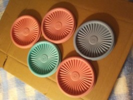 Tupperware Accordian  Style Servalier Round Replacement Lid Only 5 ct. - £14.88 GBP