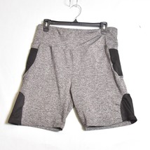 Series 8 Women&#39;s Grey Compression Shorts Size XL Pockets - $18.80 CAD