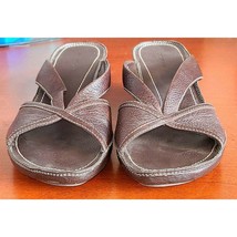 DOCKERS WOMEN&#39;S BROWN LEATHER SANDALS SIZE 9 M - $14.99