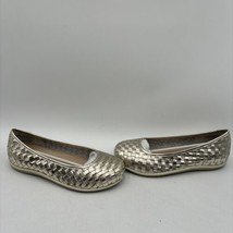 David Tate DAYZA Platinum Leather Woven Round Toe Slip On Flats, Size 8.5WW - $34.64