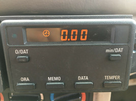 BMW E32 E34 OEM  On-Board Outdoor temperature/digital clock 1374288 - $44.55
