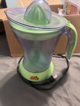 Taco Tuesday Electric Lime Juicer And Margarita Set - $183.22 MXN