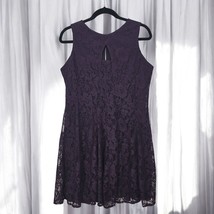 Danny and Nicole Dress Woman 12 Petite Purple Plum Lined Lace Sleeveless Zip Up - $14.01