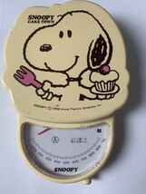 Snoopy kitchen scale Ivory retro and cute No batteries needed - $559.10 MXN