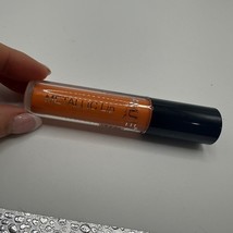 Amuse Metallic Liquid Long Lasting Lipstick - 2093-2 (Metallic Orange) - $167.76 MXN