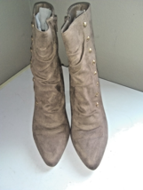 Bella Vita Gillian ll Boots Taupe Suede Ankle Booties Victorian Button W... - $24.74