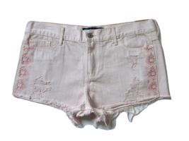NWT Hollister High Rise Short in Blush Pink Destroyed Embroidered Shorts... - $18.81