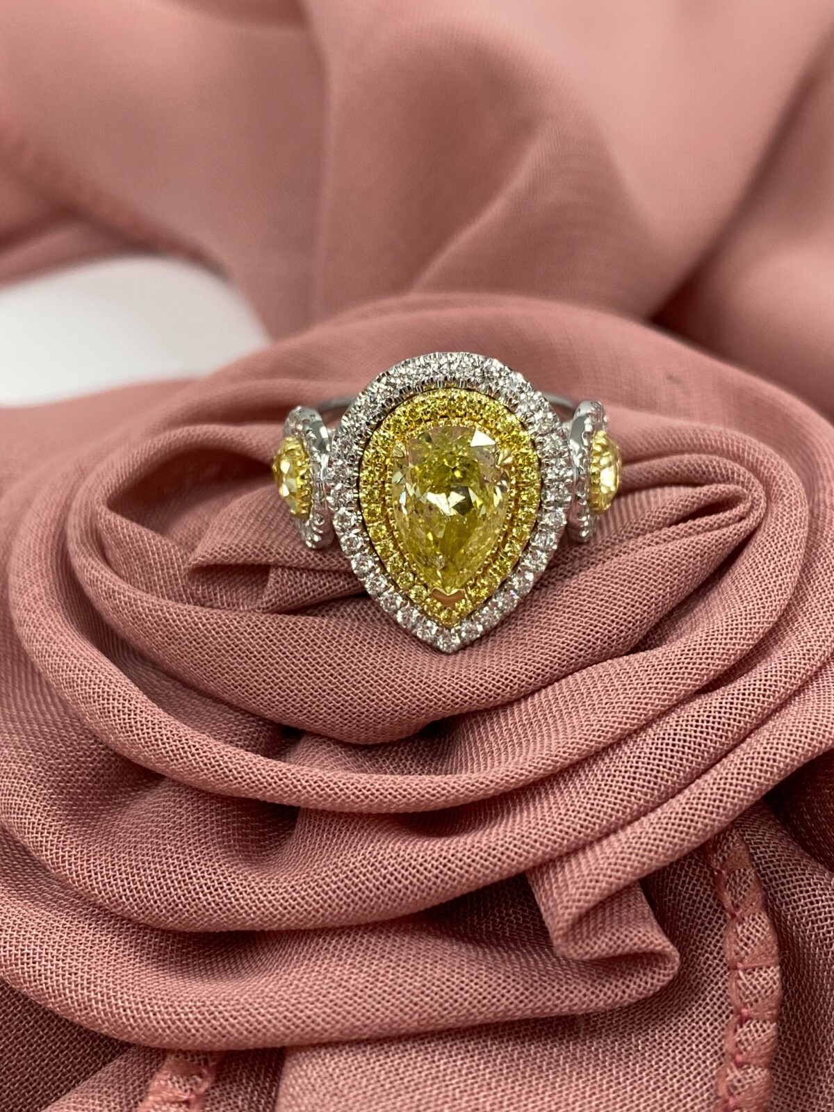 GIA 1.79 Ct Pear Cut Fancy Intense Yellow Diamond Engagement Ring 18k 3.81 TCW Item image 7