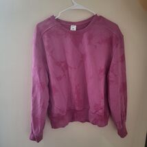 Sweatshirt Size M - $4.94 Sweatshirt Size M - $4.94