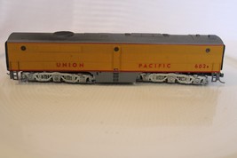 HO Scale Athearn, PB-1 Diesel Locomotive, Union Pacific, Yellow #602B - £95.92 GBP
