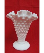 Vintage Fenton Art Glass Ruffled Milk Glass Hobnail Ruffle Edge Vase 5 1/2&quot; - £19.46 GBP