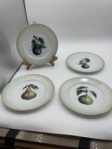 WILLIAMS SONOMA Pear Salad Accent Plates Green Gold Rim 8 1/4&quot; EUC Set Of 4 - £33.60 GBP