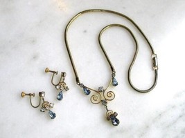 Vintage Leo Glass Signed Rhinestone Bib Necklace &amp; Dangle Earrings Set C... - £38.10 GBP