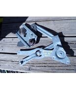 1963 Chrysler 4D RH PS Front Window Regulator OEM Newport New Yorker 300... - $220.91 CAD