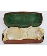 WW2 Hawaiian Leather Glasses Case W/Variety Of Different Colored Lenses ... - $889.33 MXN